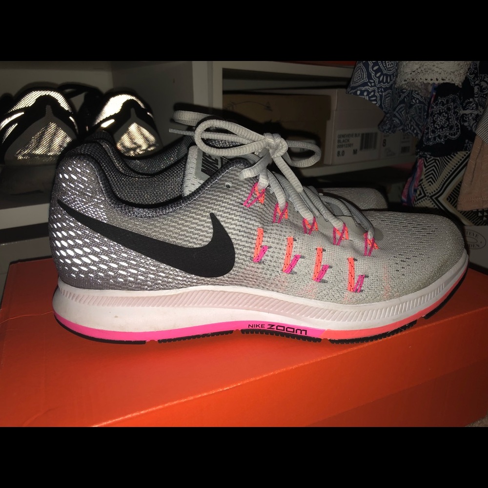 Women’s Nike Air Zoom Pegasus 33